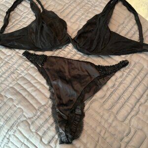 La Perla Black Label Bra Size 4 and Thong Size 3